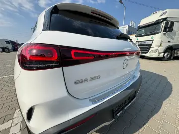 Mercedes-Benz EQA 250 AMG Line