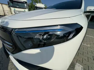 Mercedes-Benz EQA 250 AMG Line