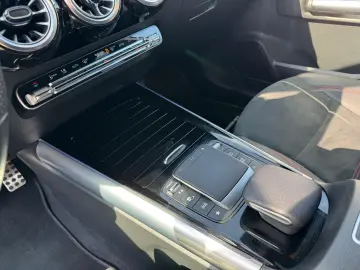 Mercedes-Benz EQA 250 AMG Line