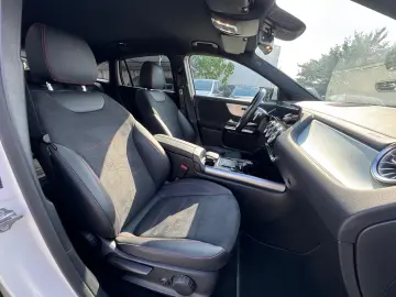 Mercedes-Benz EQA 250 AMG Line