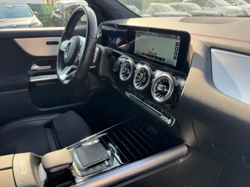 Mercedes-Benz EQA 250 AMG Line