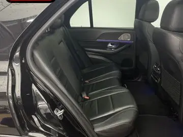 GLE 400 d 4M AMG PANO AHK LUFT MEMO 360 DISTRO