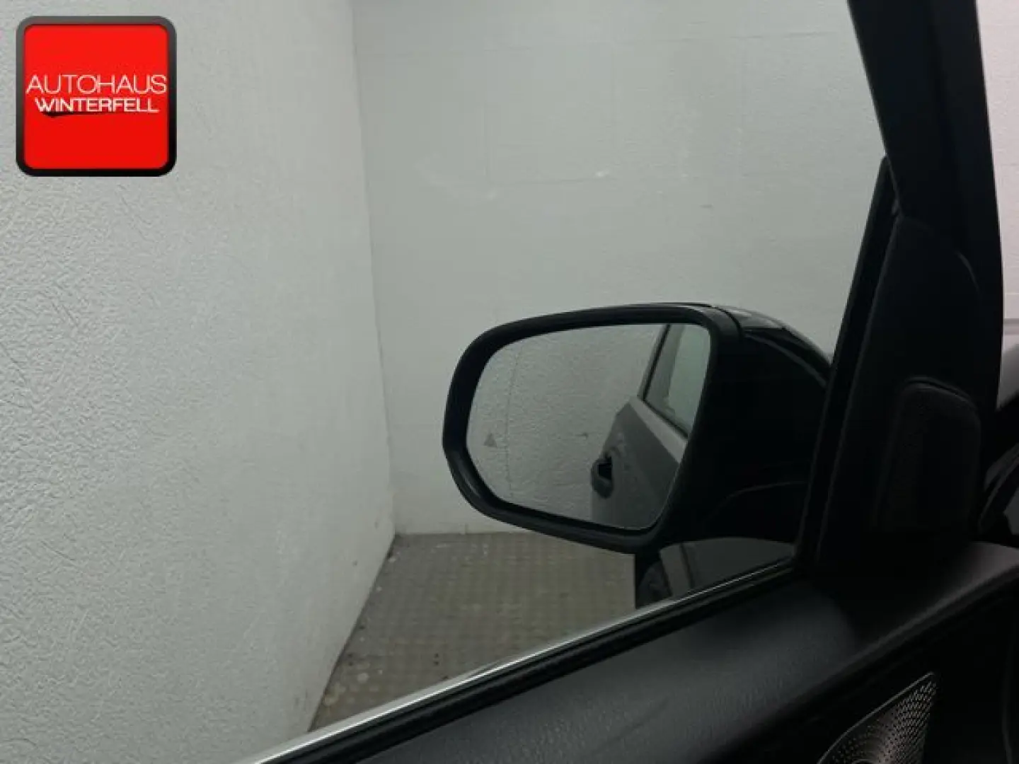 GLE 400 d 4M AMG PANO AHK LUFT MEMO 360 DISTRO