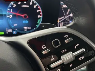 GLE 350 e 4M AMG NIGHT 360 DISTRONIC SIDEBAGS