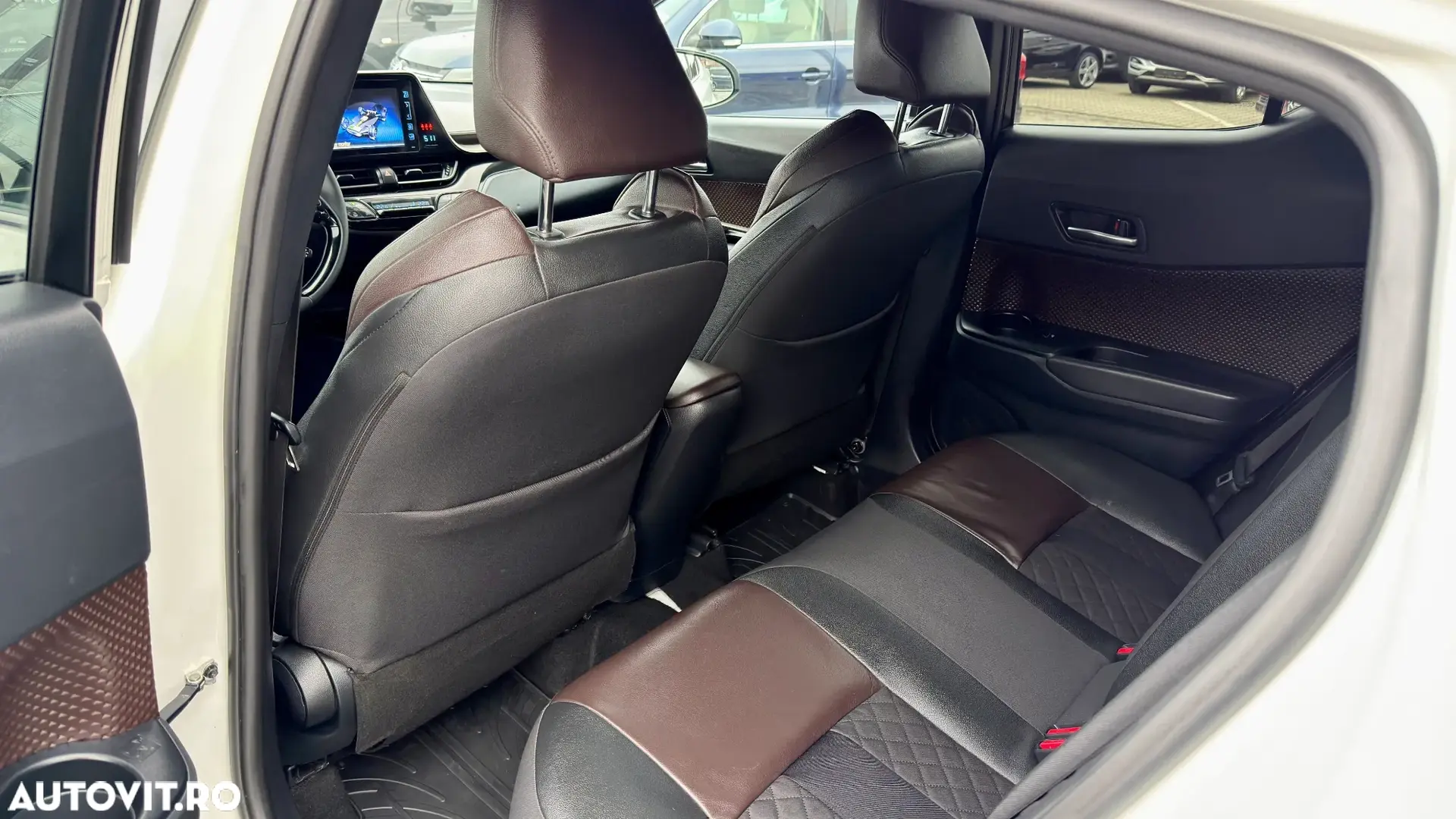 Toyota C-HR Hybrid Lounge