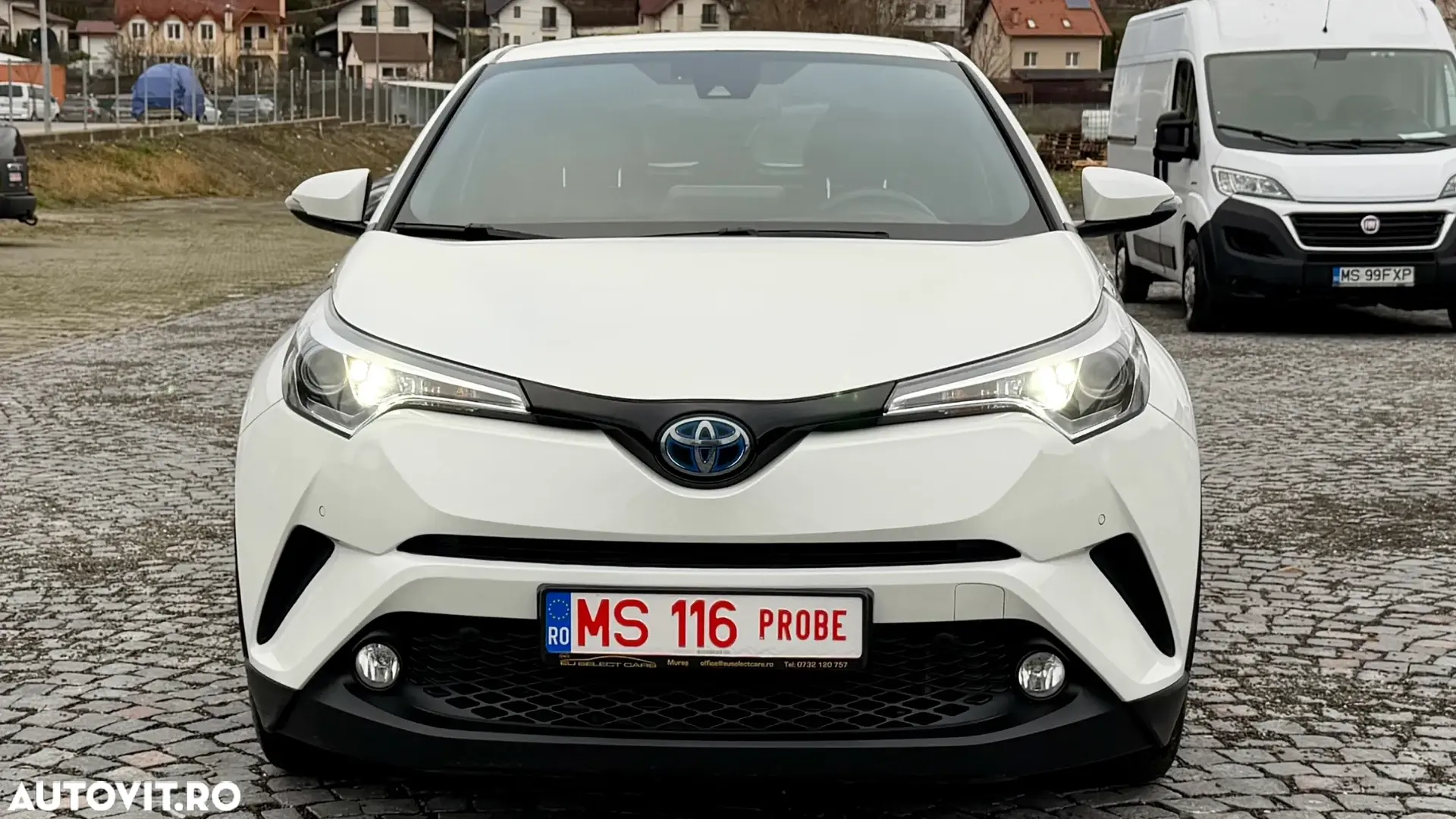 Toyota C-HR Hybrid Lounge