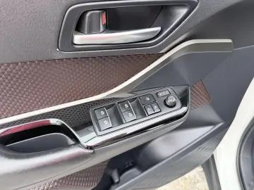 Toyota C-HR Hybrid Lounge