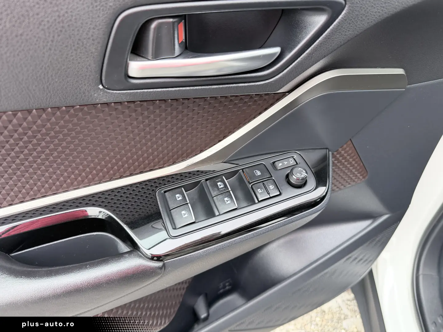 Toyota C-HR Hybrid Lounge