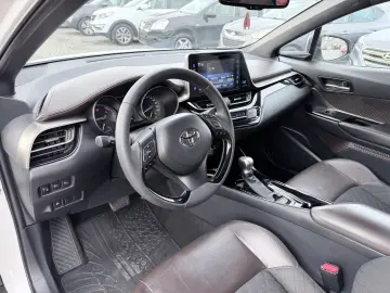 Toyota C-HR Hybrid Lounge