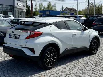 Toyota C-HR Hybrid Lounge