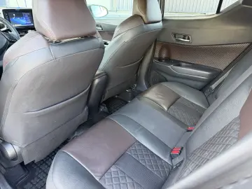Toyota C-HR Hybrid Lounge