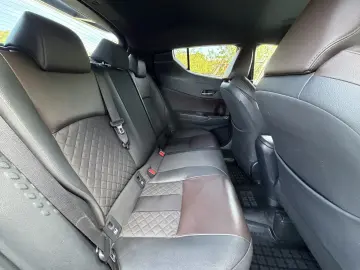 Toyota C-HR Hybrid Lounge