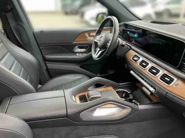 GLE 400 d 4M AMG Pano Burm Distr Sthz HUD AHK 36