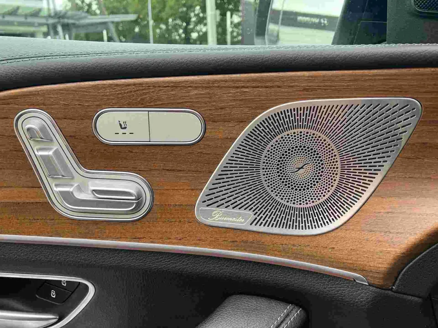 GLE 400 d 4M AMG Pano Burm Distr Sthz HUD AHK 36