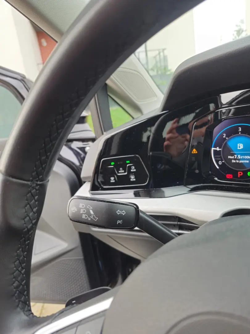 Volkswagen Golf 8 2022 Led Distronic