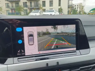 Volkswagen Golf 8 2022 Led Distronic