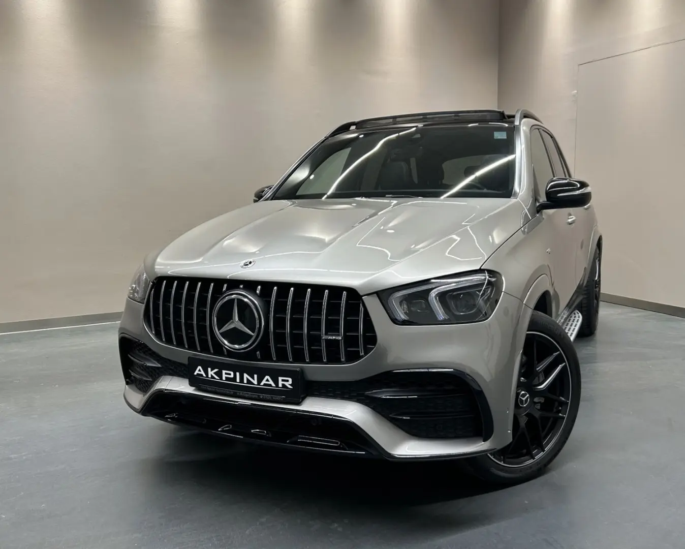 GLE53 AMG 4M  NIGHTPAKET PANORAMA DISTRONIC