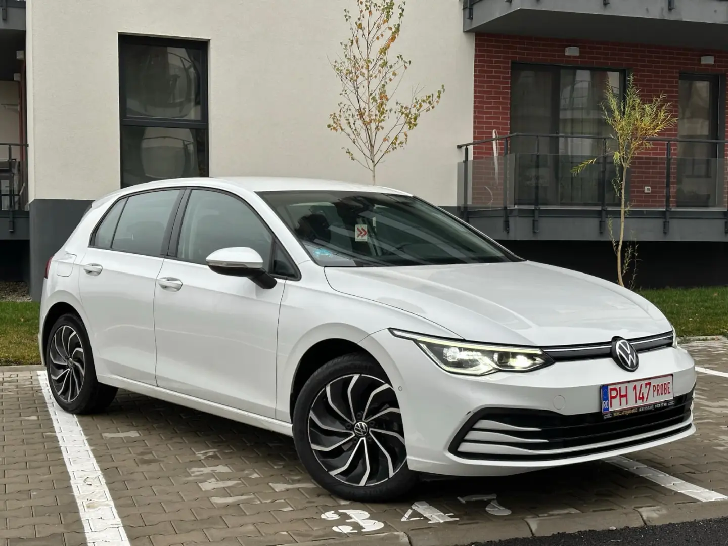 Volkswagen Golf 8 2023 Led Distronic