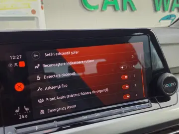 Volkswagen Golf 8 2023 Led Distronic