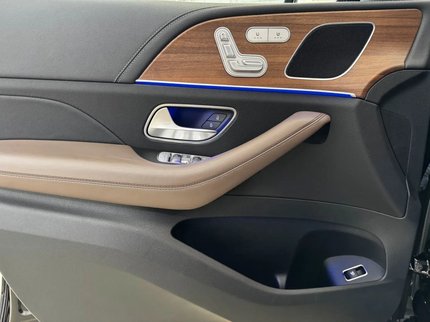 GLE 53 4M AMG Distr 360 Cam Multibeam Night 21 Z