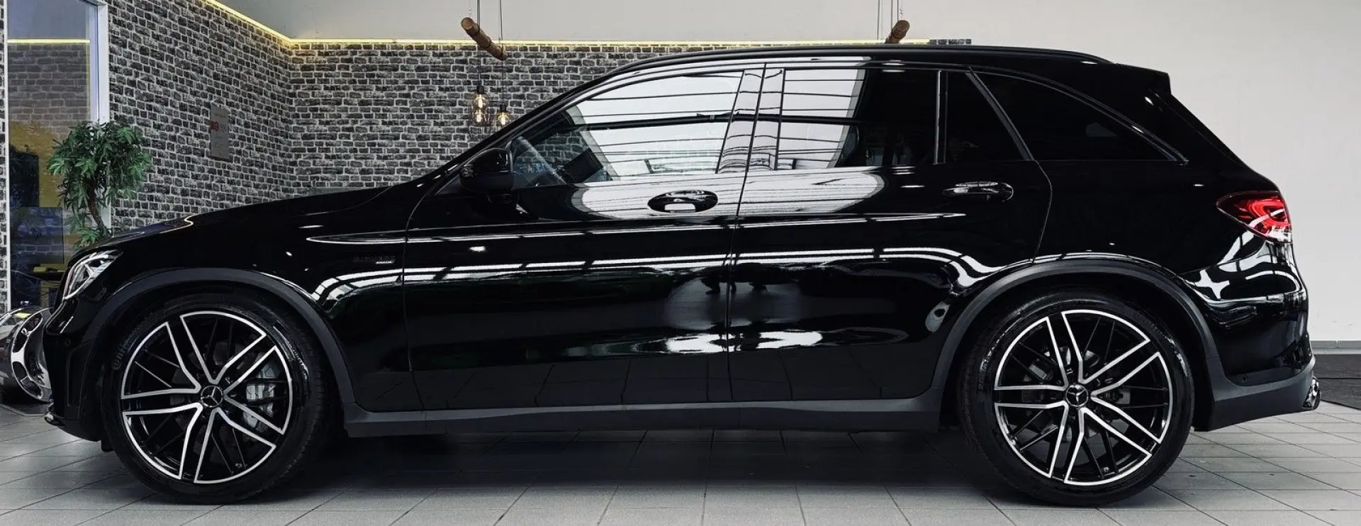 GLC 43 AMG 4M Performance AGA SITZE PANO LEDHIGH