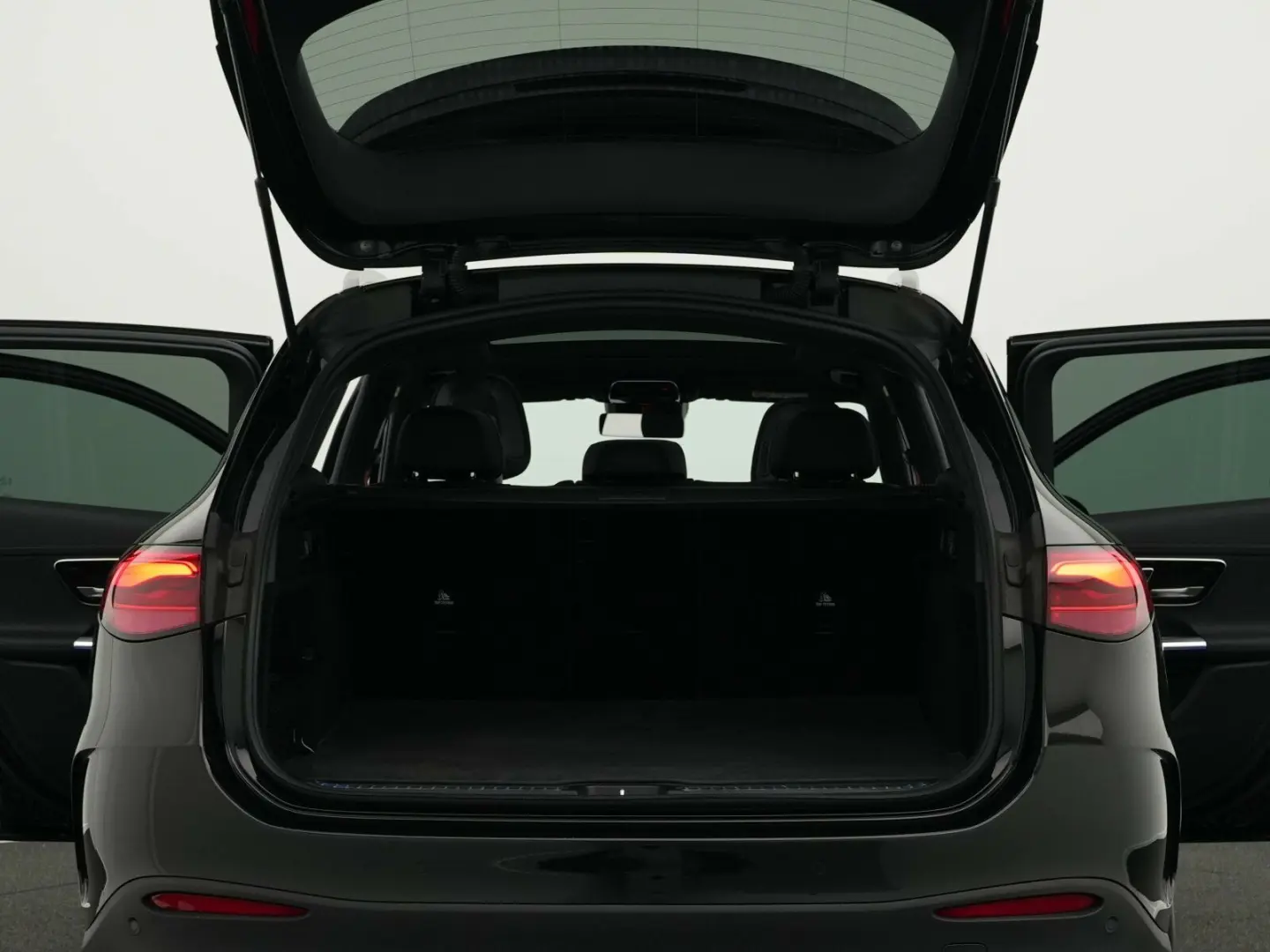 GLC 43 AMG 4MATIC Digital AHK Pano 360  Night