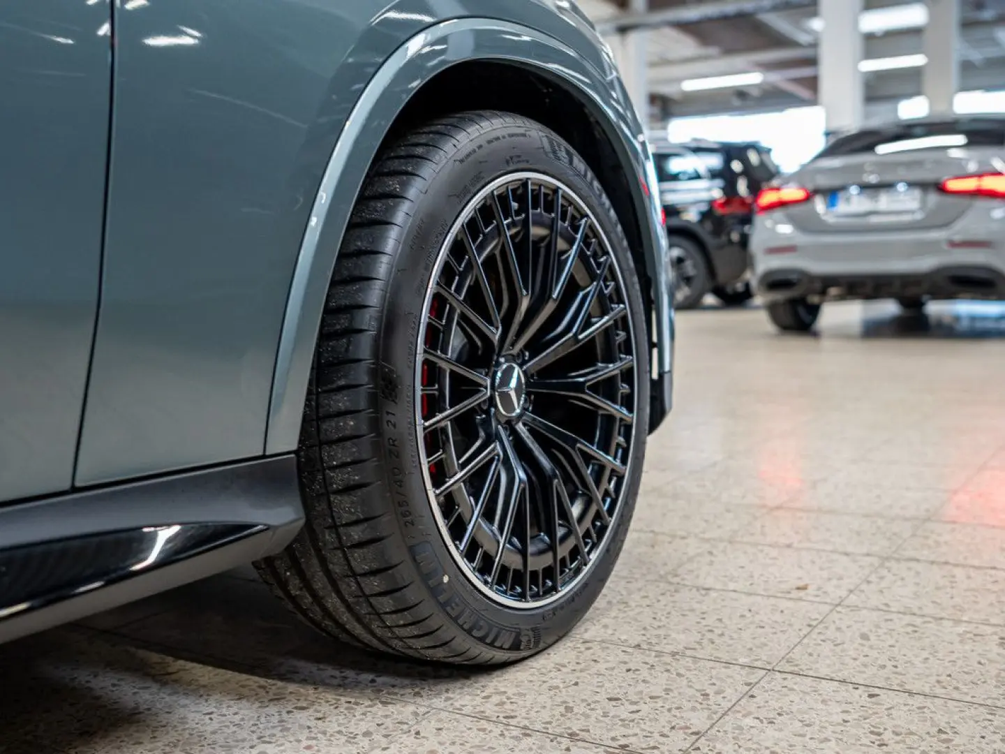 GLC 43 AMG 4M Premium Dynamic  21  Distr. LED Na