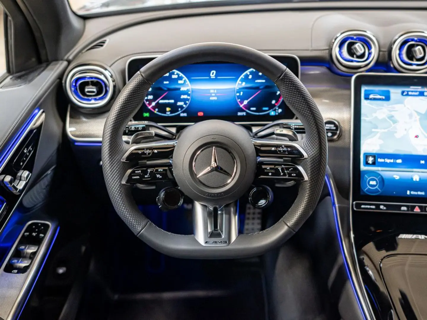 GLC 43 AMG 4M Premium Dynamic  21  Distr. LED Na