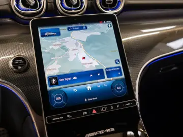 GLC 43 AMG 4M Premium Dynamic  21  Distr. LED Na