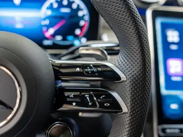 GLC 43 AMG 4M Premium Dynamic  21  Distr. LED Na