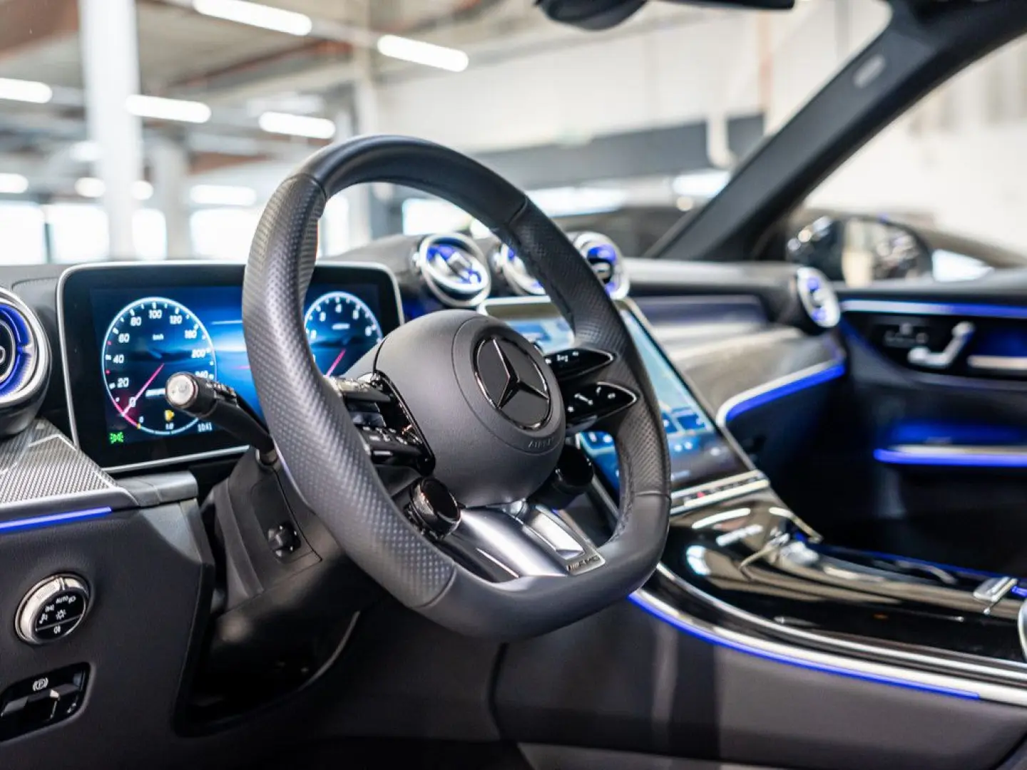 GLC 43 AMG 4M Premium Dynamic  21  Distr. LED Na