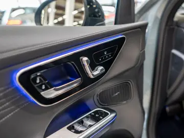 GLC 43 AMG 4M Premium Dynamic  21  Distr. LED Na