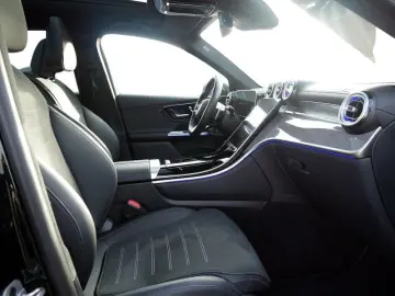 GLC 300 d 4M   BURM AMG NIGHT DISTR SPUR PANO