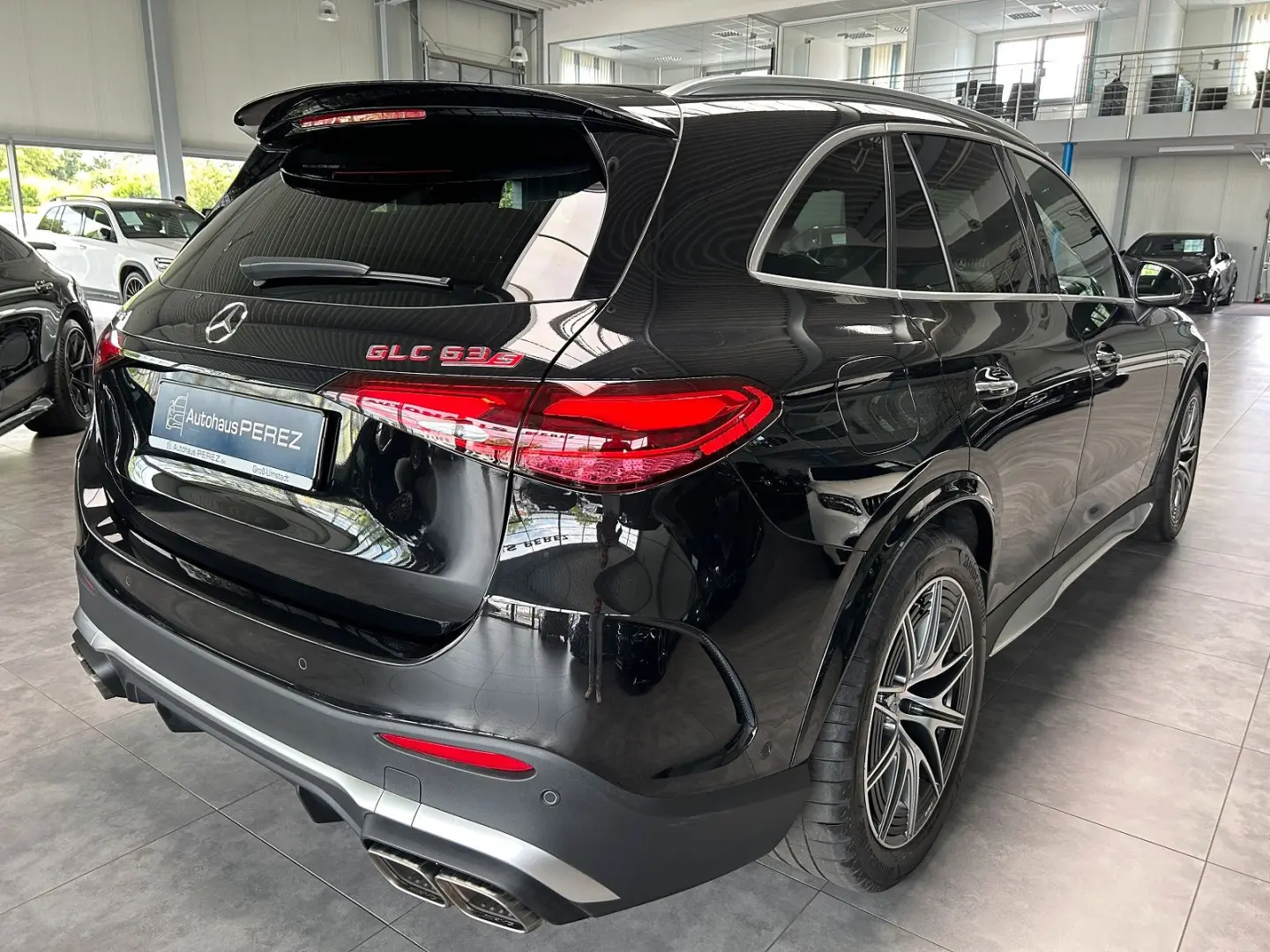 Mercedes-Benz GLC 63 AMG SE PERFORMANCE PREMIUM