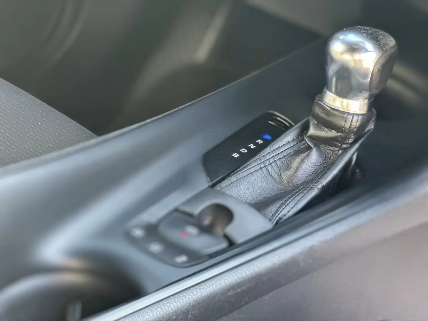 Toyota   C-HR 1.8 Hybrid Active