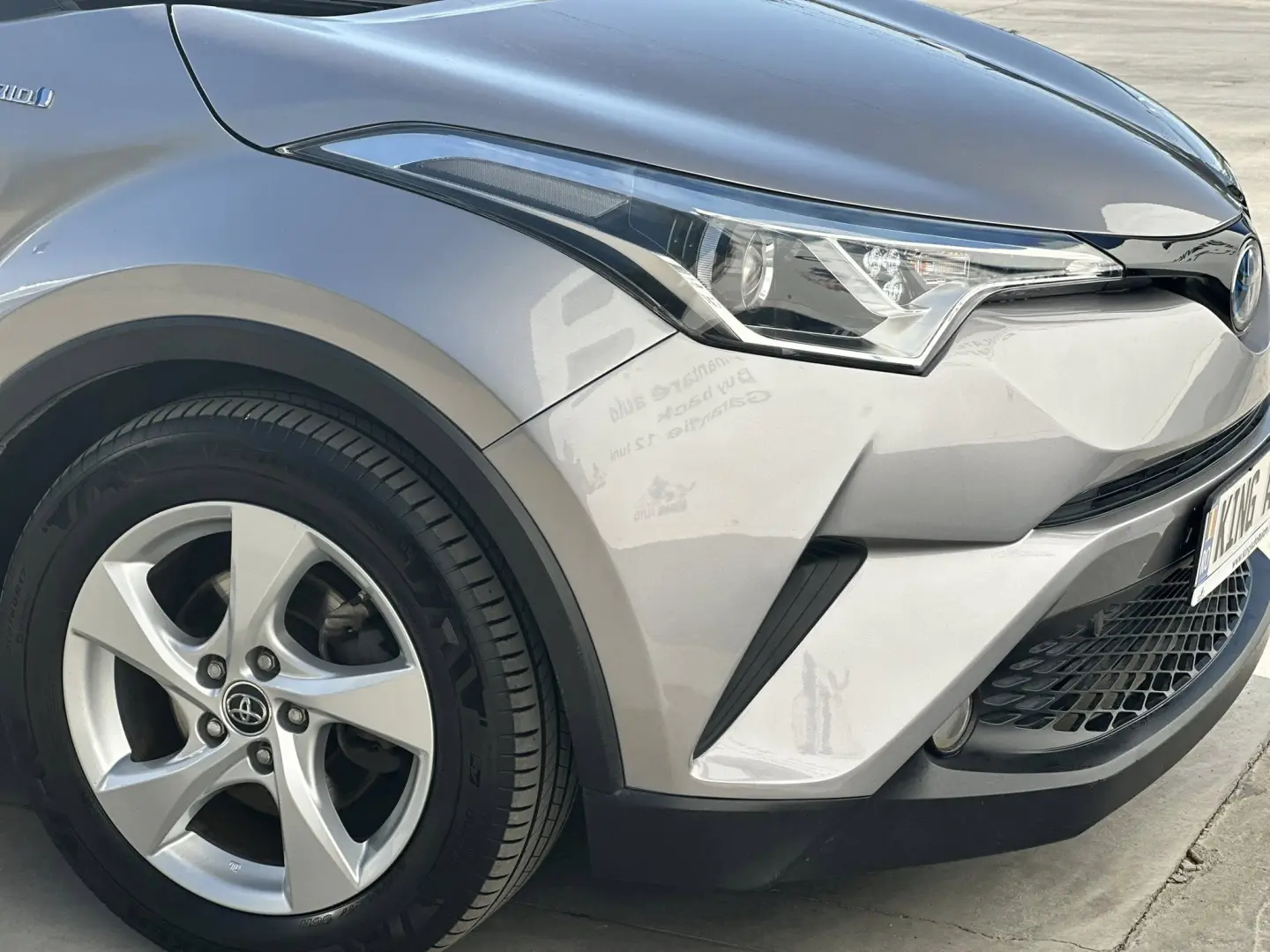 Toyota   C-HR 1.8 Hybrid Active