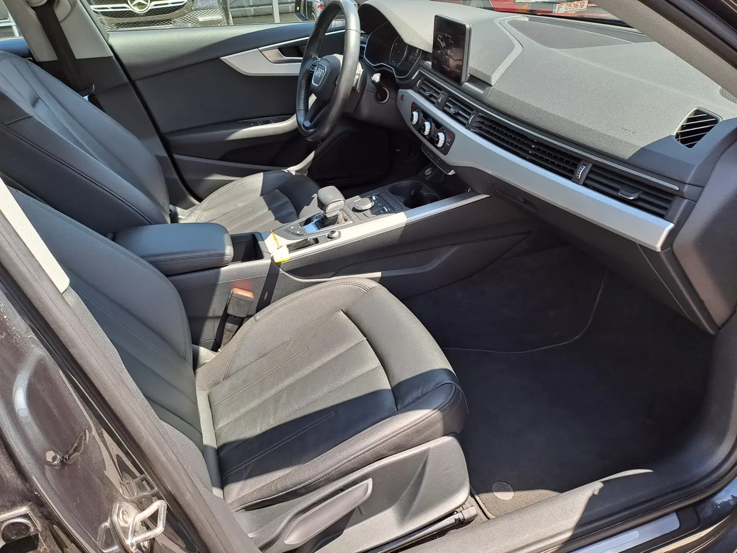 Audi A4 Avant 2.0 TDI S tronic