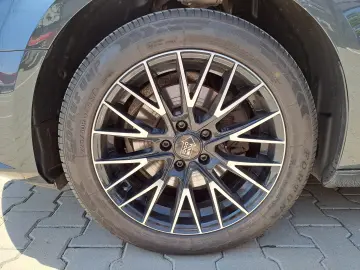 Audi A4 Avant 2.0 TDI S tronic