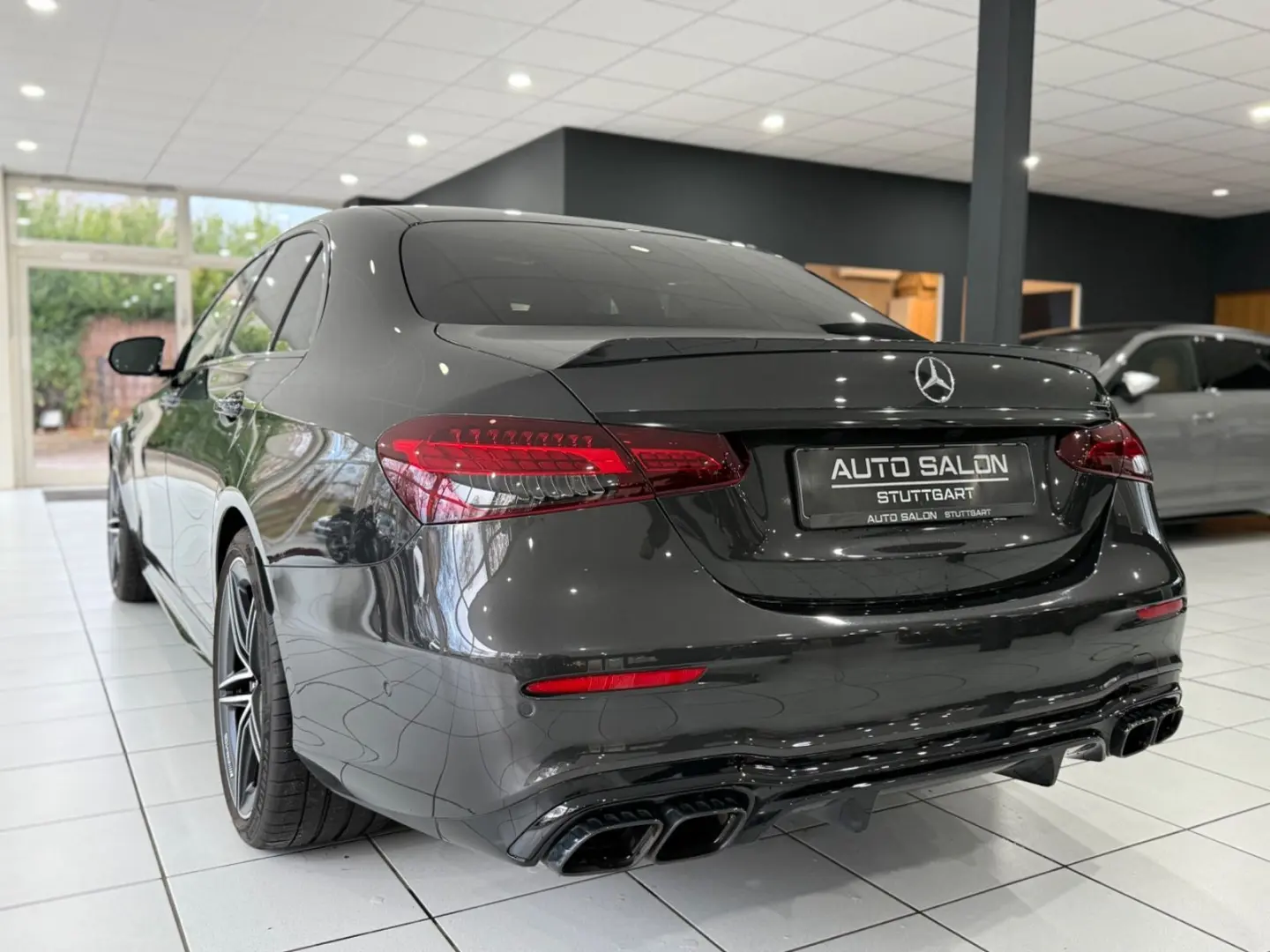 E 63 S AMG 4Matic   PERF-AGA BURM WIDESCR H-UP