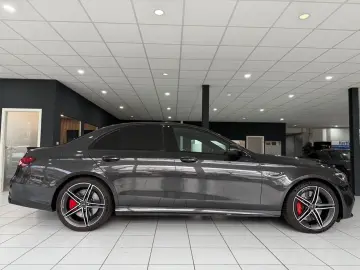 E 63 S AMG 4Matic   PERF-AGA BURM WIDESCR H-UP