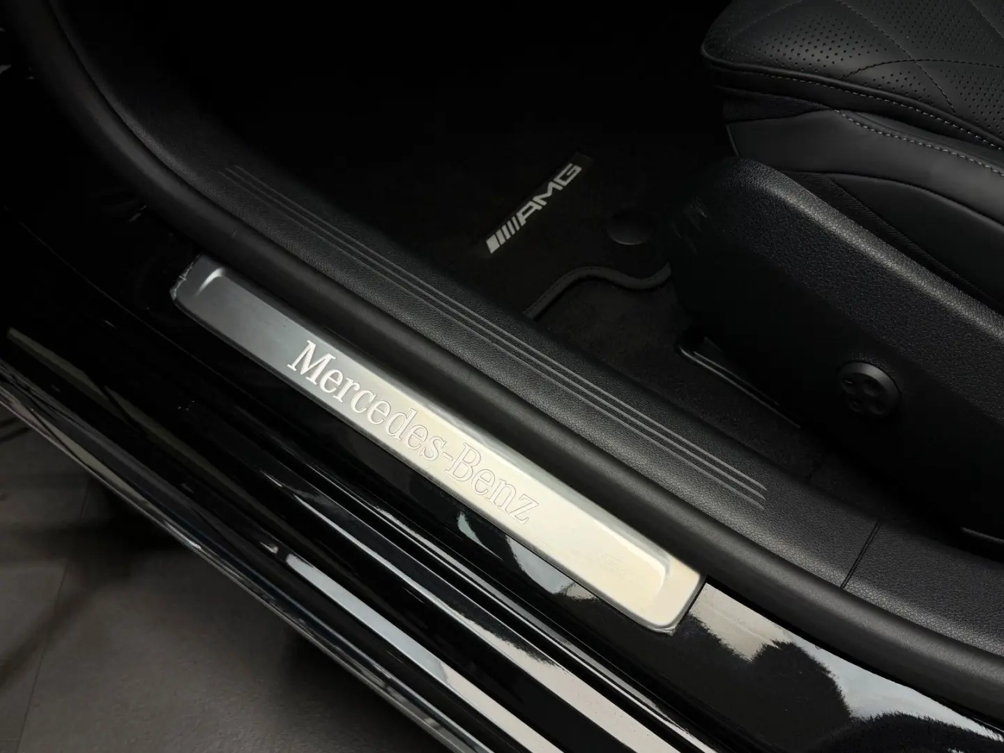 E 450 d Limousine 4Matic AMG Premium Plus MBUX