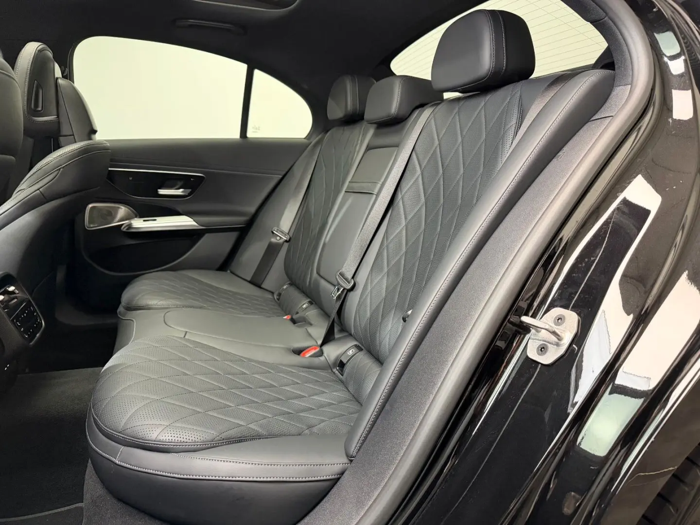 E 450 d Limousine 4Matic AMG Premium Plus MBUX