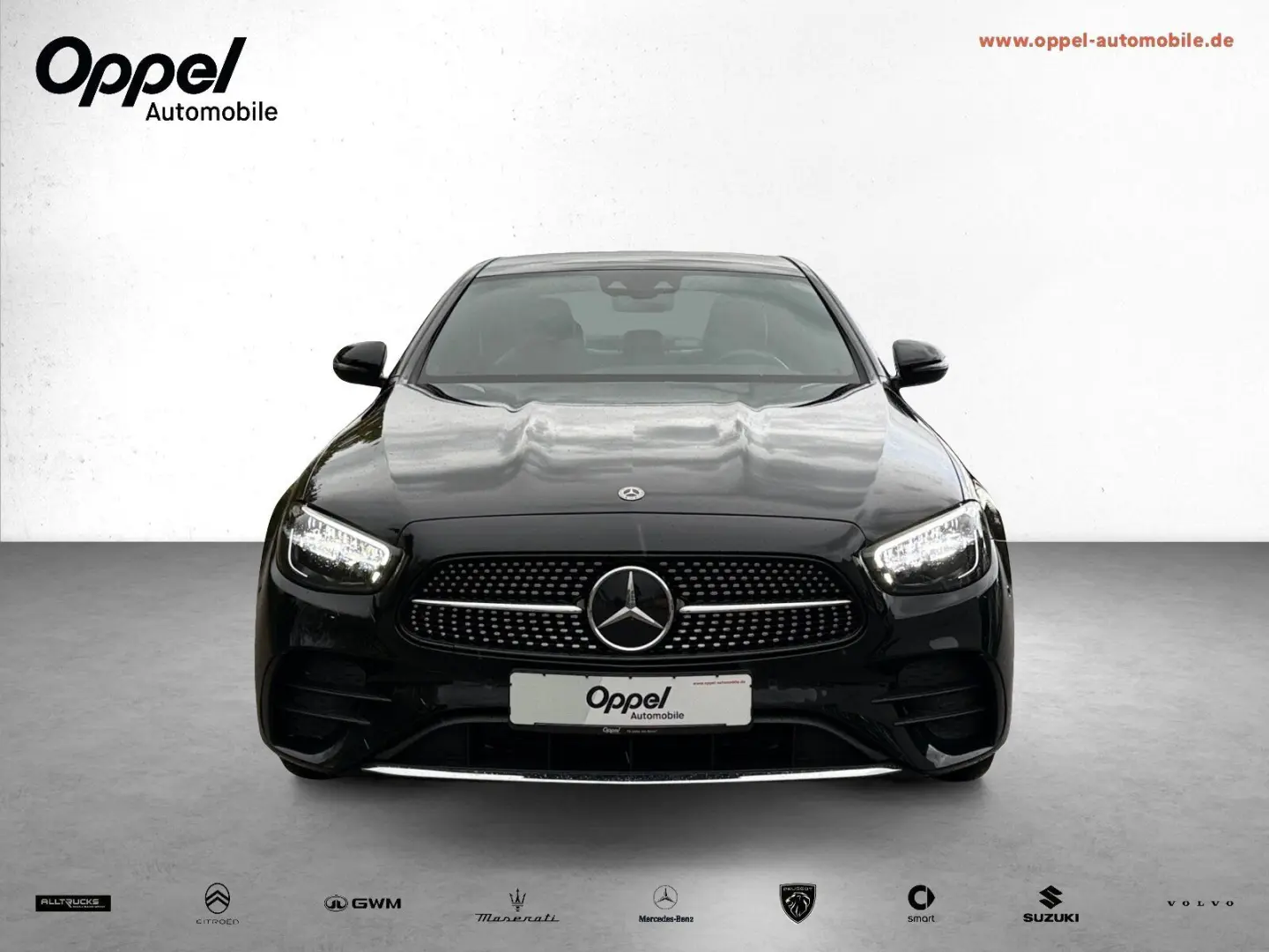 E 300 e AMG Line 4Matic CAR-PLAY RFK NAVI SITZH