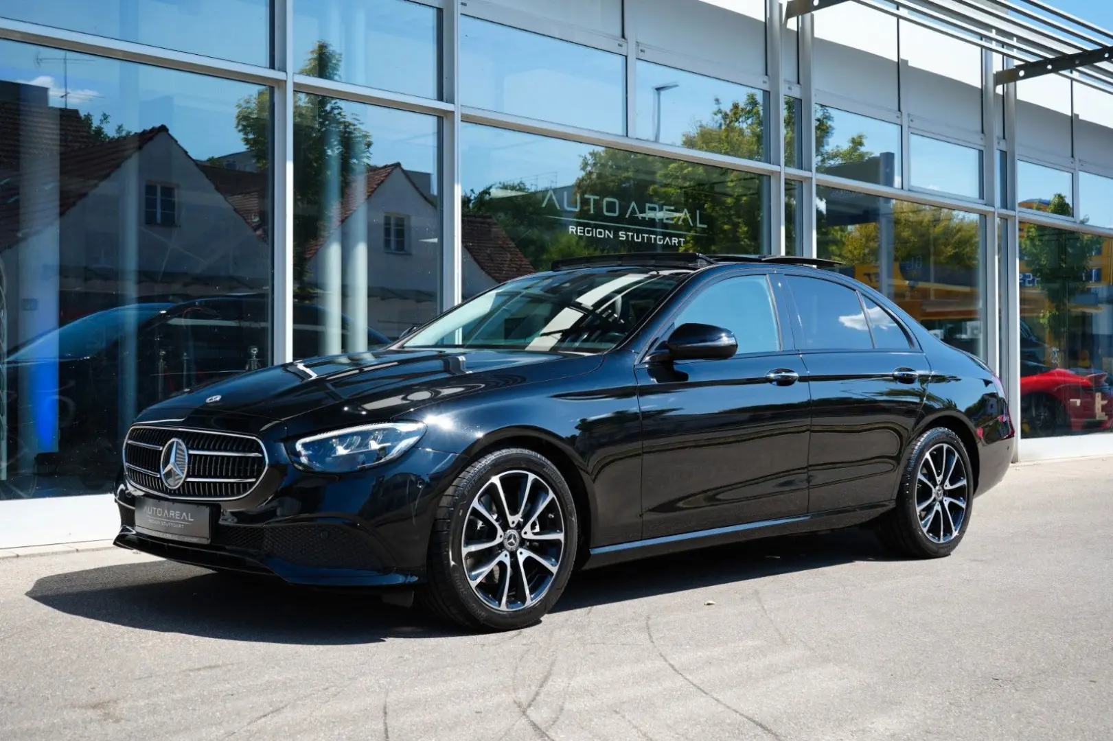 E 220 d Lim. Avantgarde 9G PANO LED MBUX NIGHT