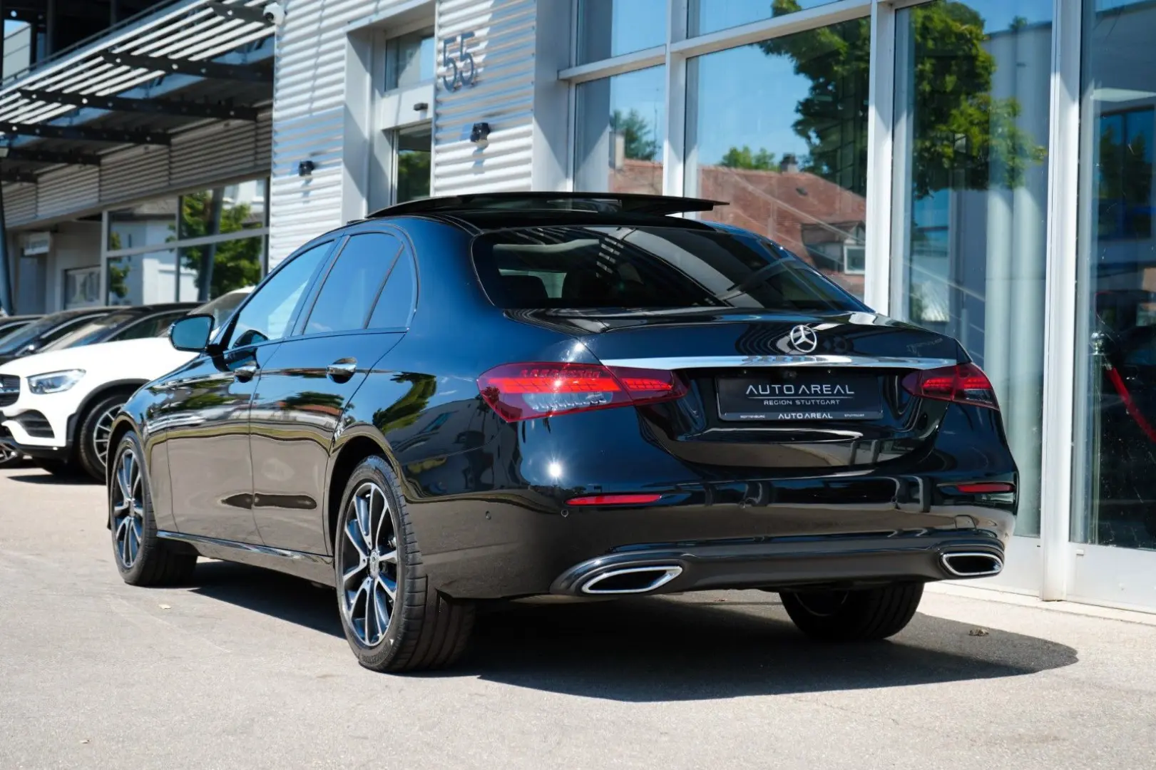 E 220 d Lim. Avantgarde 9G PANO LED MBUX NIGHT