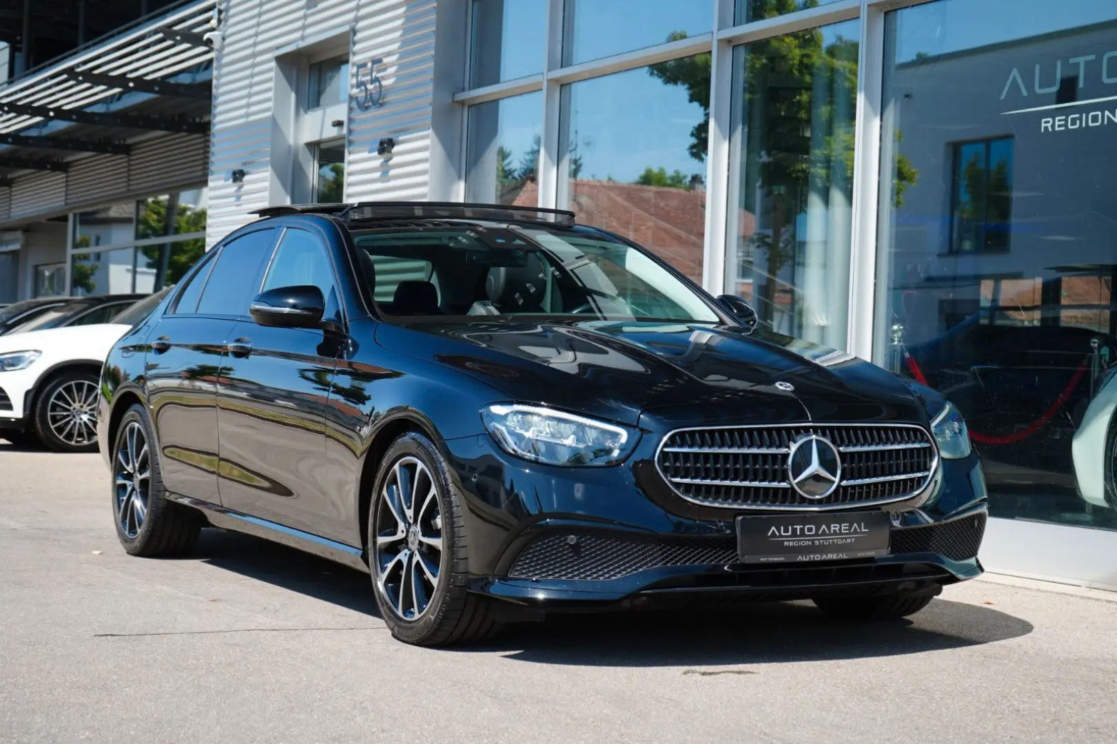 E 220 d Lim. Avantgarde 9G PANO LED MBUX NIGHT