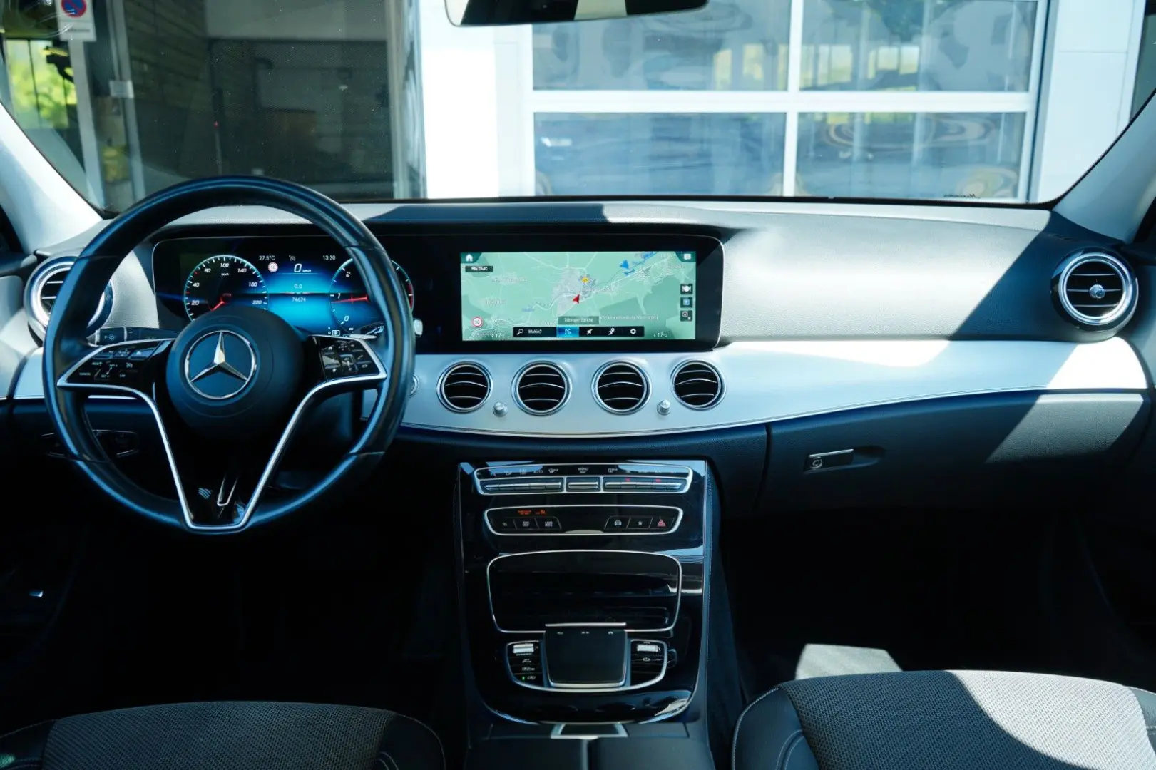 E 220 d Lim. Avantgarde 9G PANO LED MBUX NIGHT