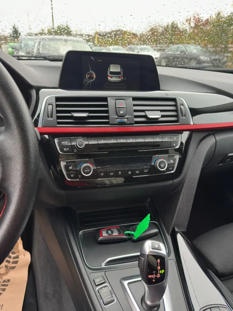 BMW 318D Sport Facelift