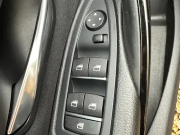 BMW 318D Sport Facelift