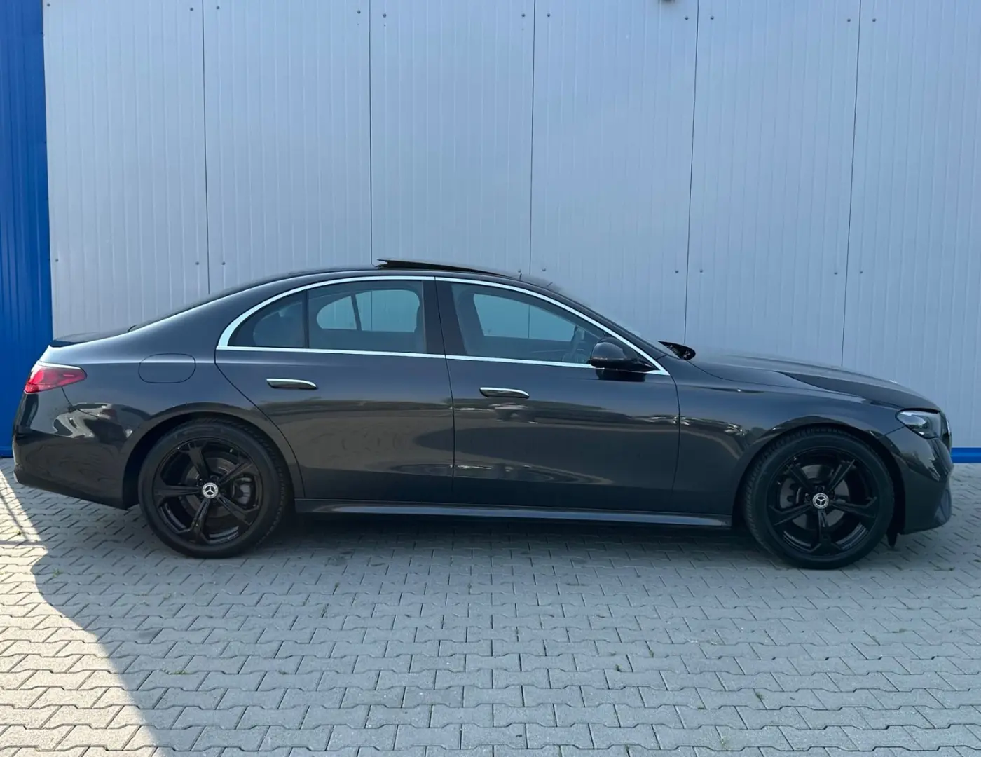 E 200 Autom AVANTGARDE 9G-TR PANORAMA KEYLESS-GO